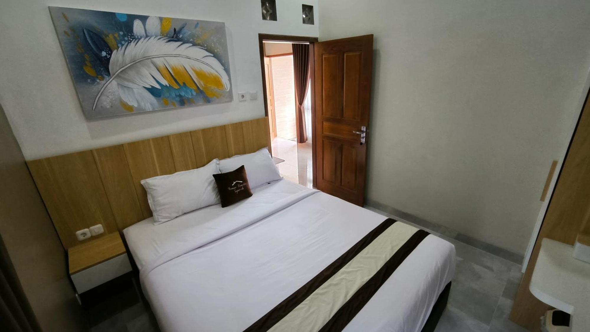 Premier Homestay Syariah Kalasan Exterior foto